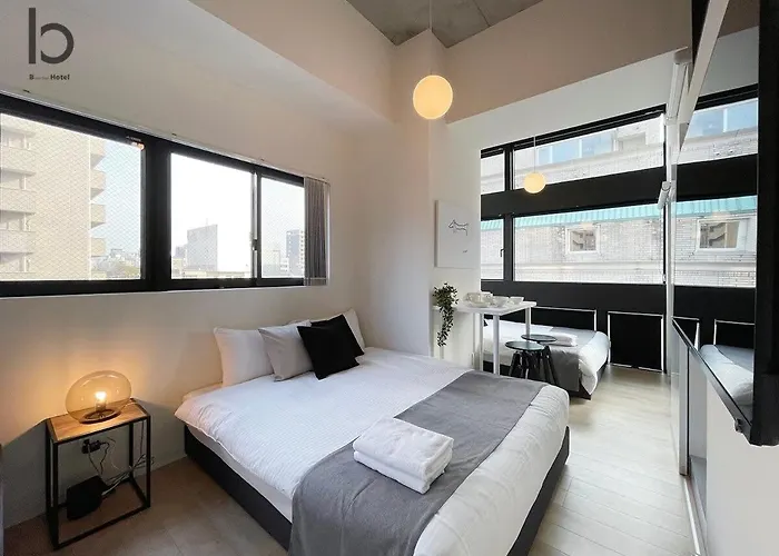 Bhotel Nekoyard - Contemporary Loft Studio Near Peace Park